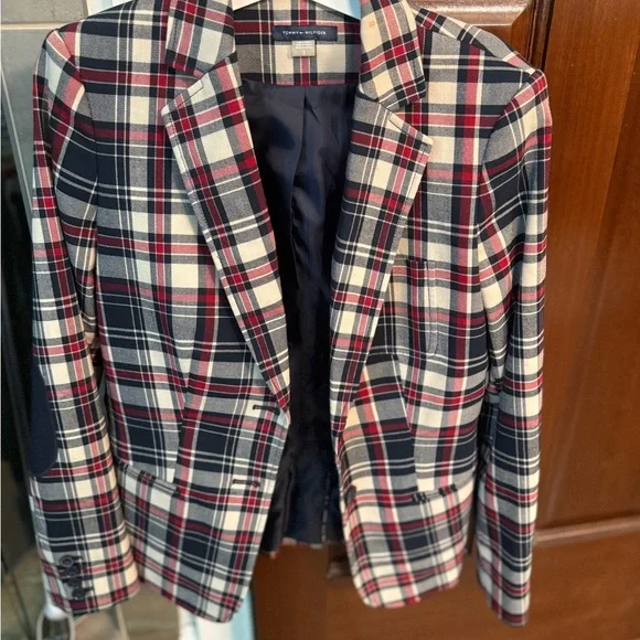 Tommy Hilfiger Women's Blazer Sz. 2 - Picture 3 of 8